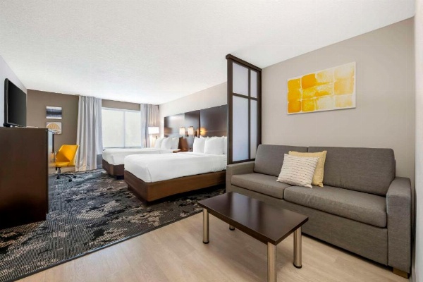 Comfort Inn & Suites Near Universal Orlando Resort-Convention Ctr image 23