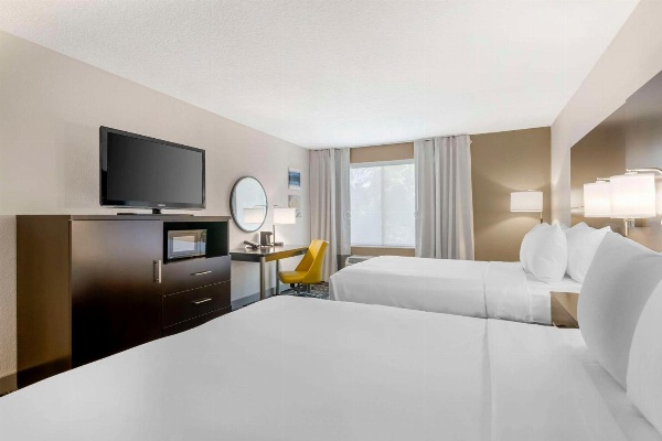 Comfort Inn & Suites Near Universal Orlando Resort-Convention Ctr image 7